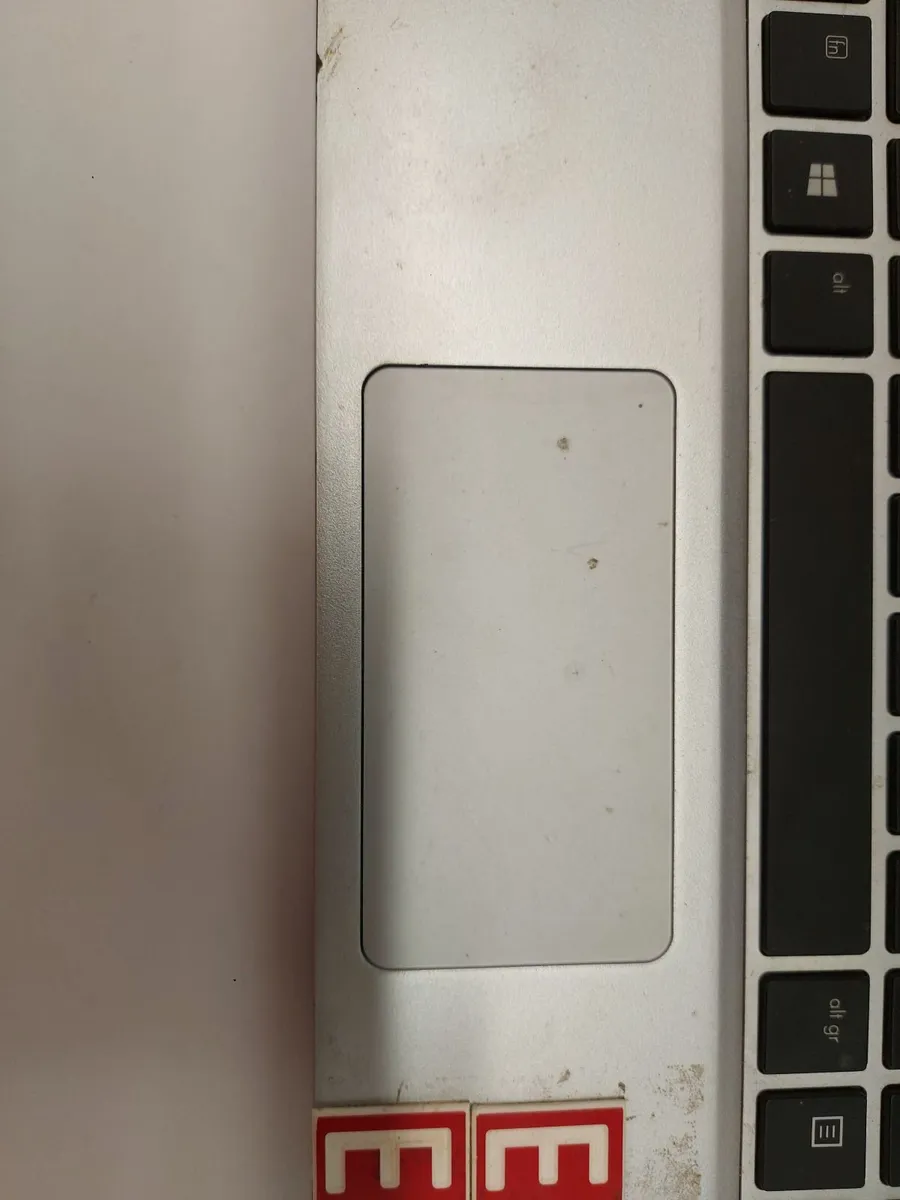 Online Laptop Clearance Auction - Image 4