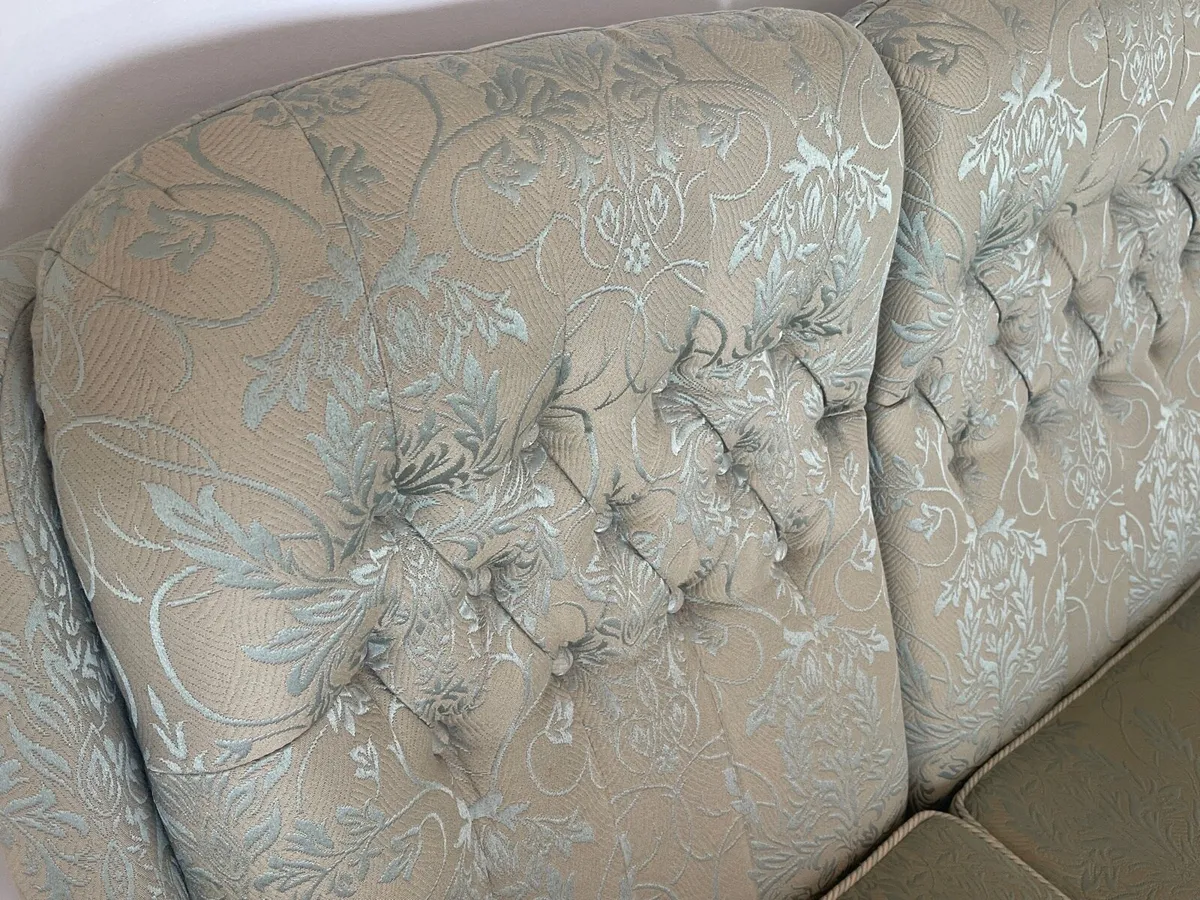 Settee - Image 1