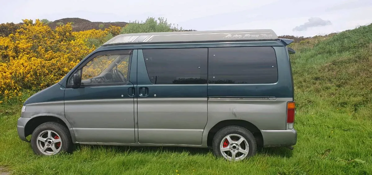 Mazda Bongo and Kayak - Image 3