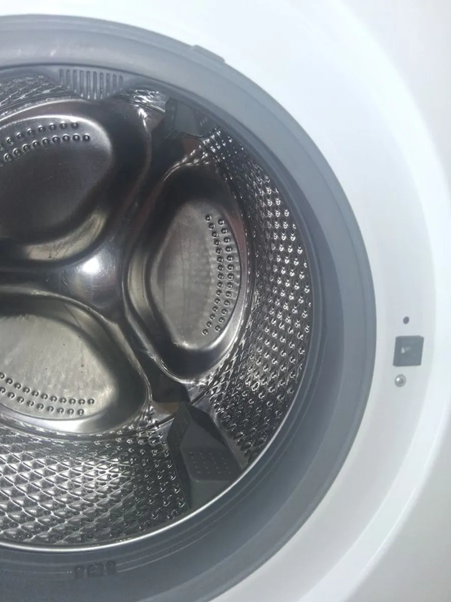 Beko 8kg Washing Machine Excellent Condition - Image 4