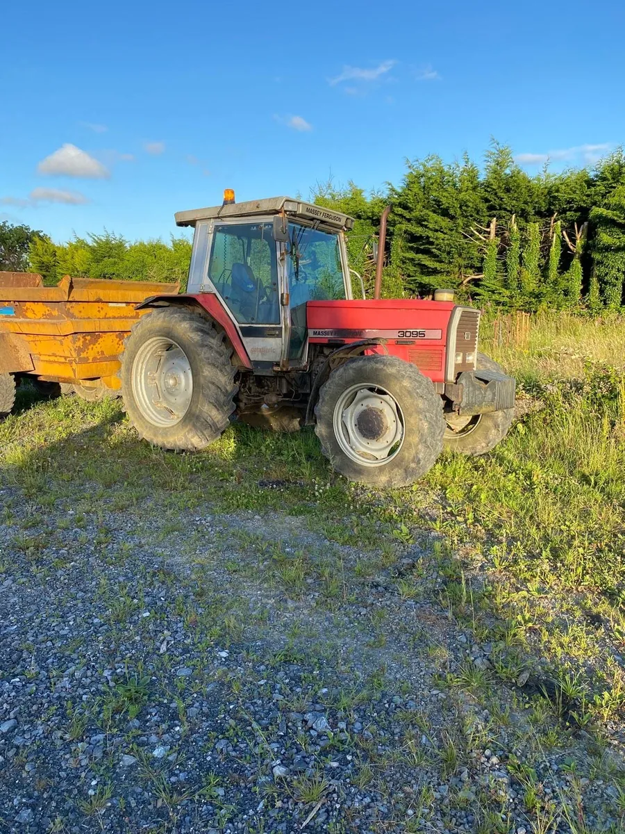 Massey Ferguson 3095 Tractor - Image 3