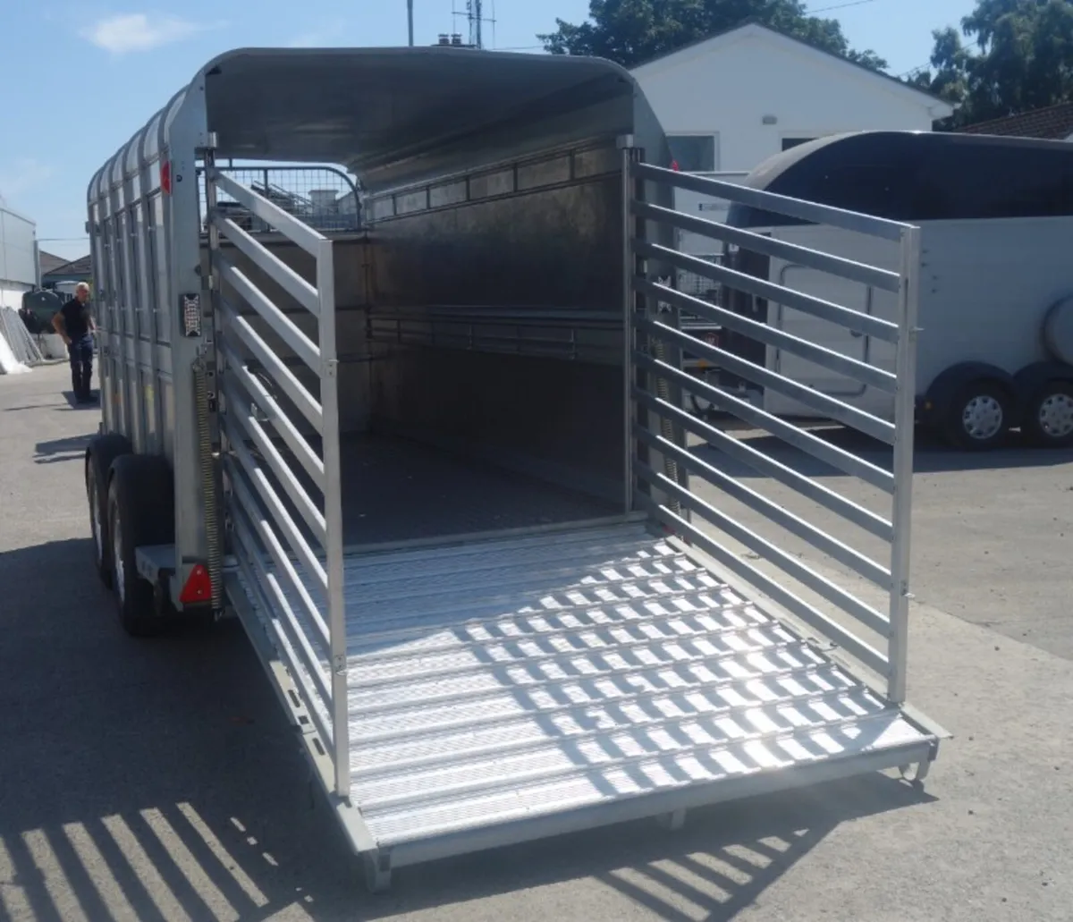 T10039 As New Demo TA510 12 x 5'10'' Ifor Williams - Image 3