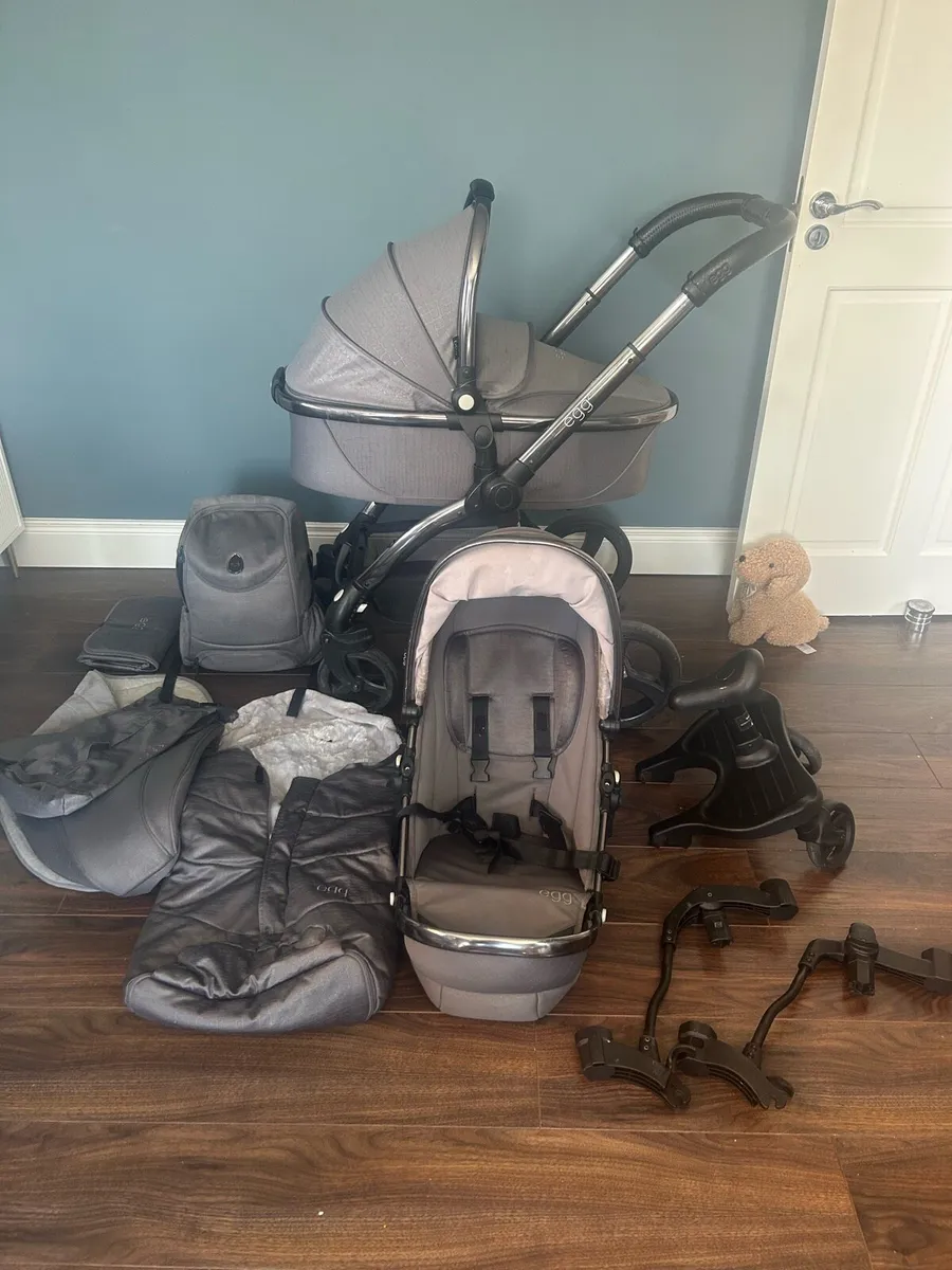 Egg 2 pram (single or double pram ) - Image 1