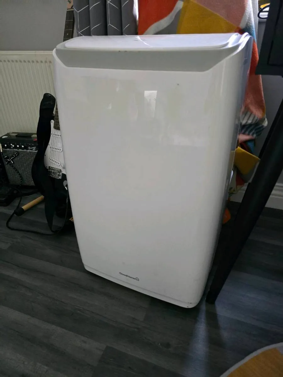 Air conditioner - Image 1