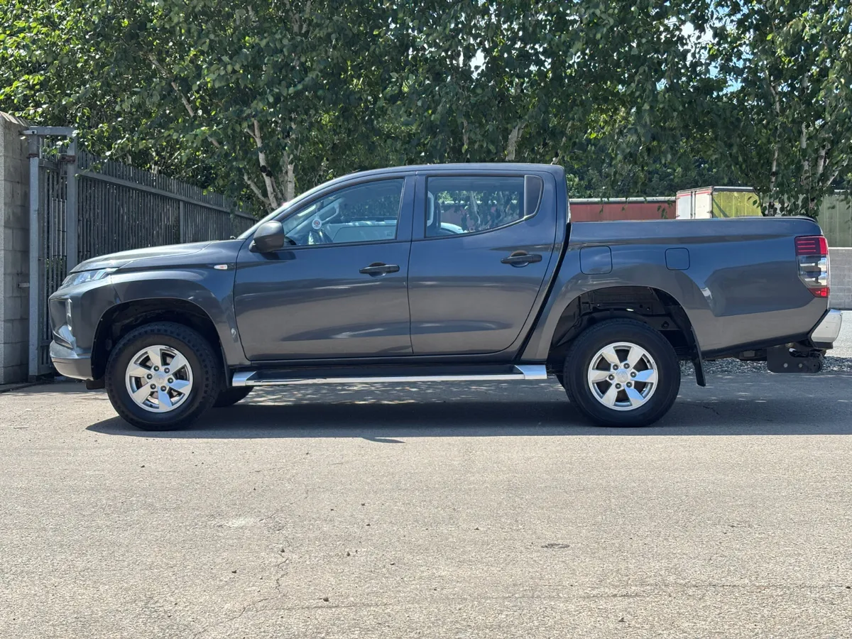 Mitsubishi L200 2021 - Image 3
