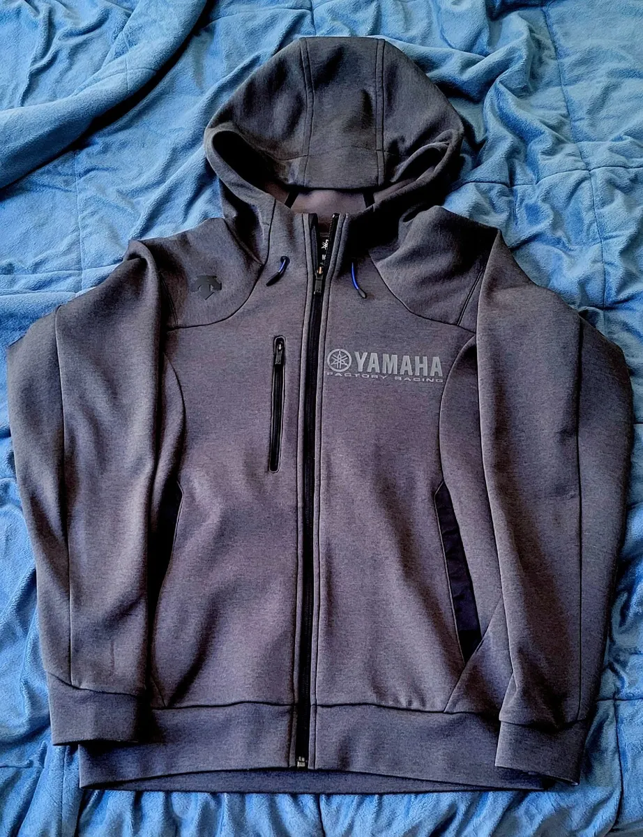 Official Factory YAMAHA Racing Teamwear Hoodie - Image 2