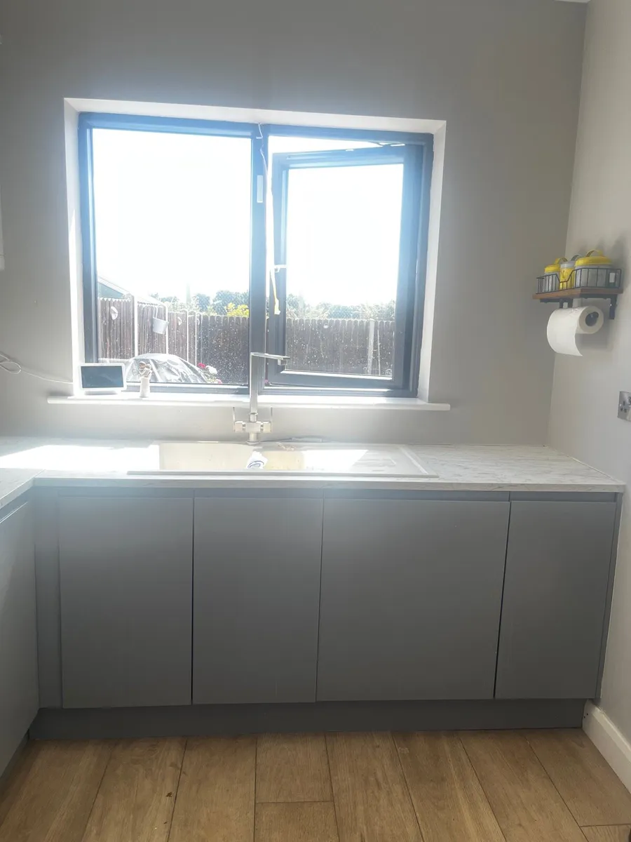 Kitchen - Image 4