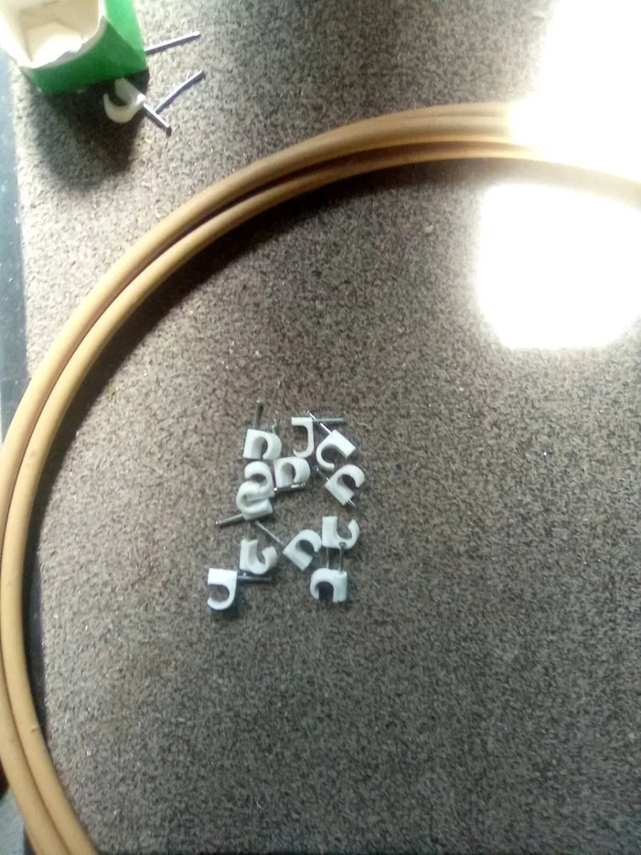 5. METRES.  OF. QUALPLAST. PIPING.  AND.  CLIPS - Image 3