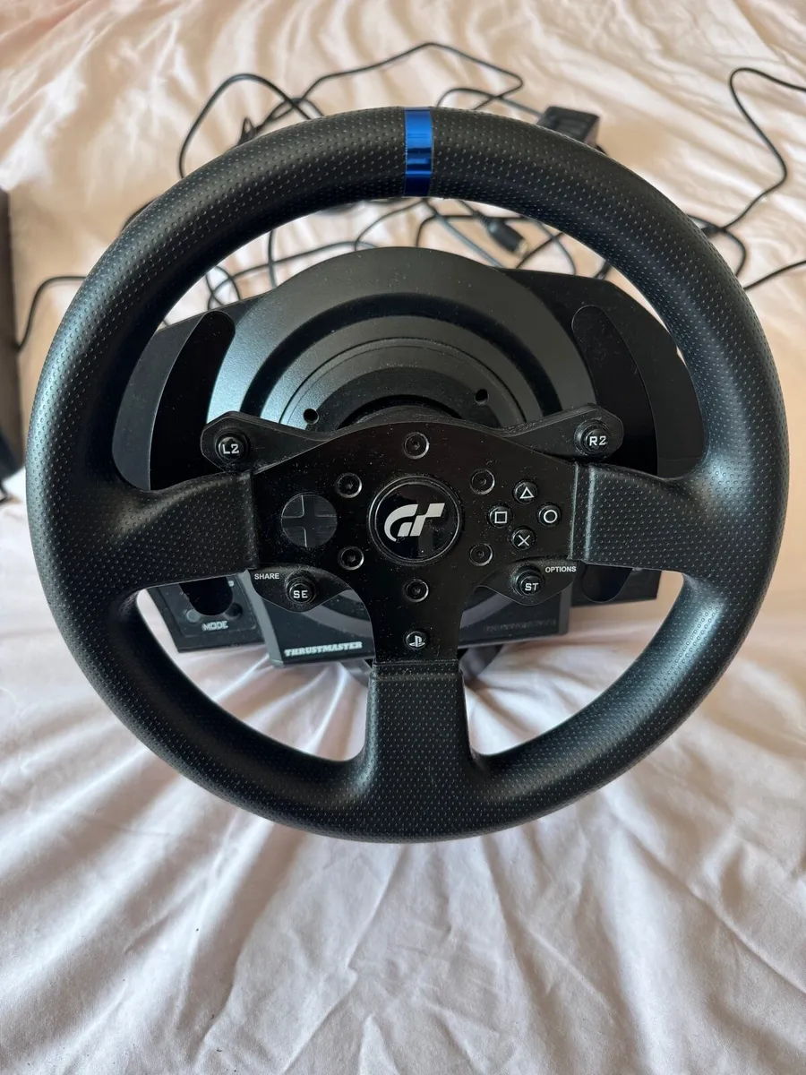 Thrustmaster T300 RS & Shifter - Image 2