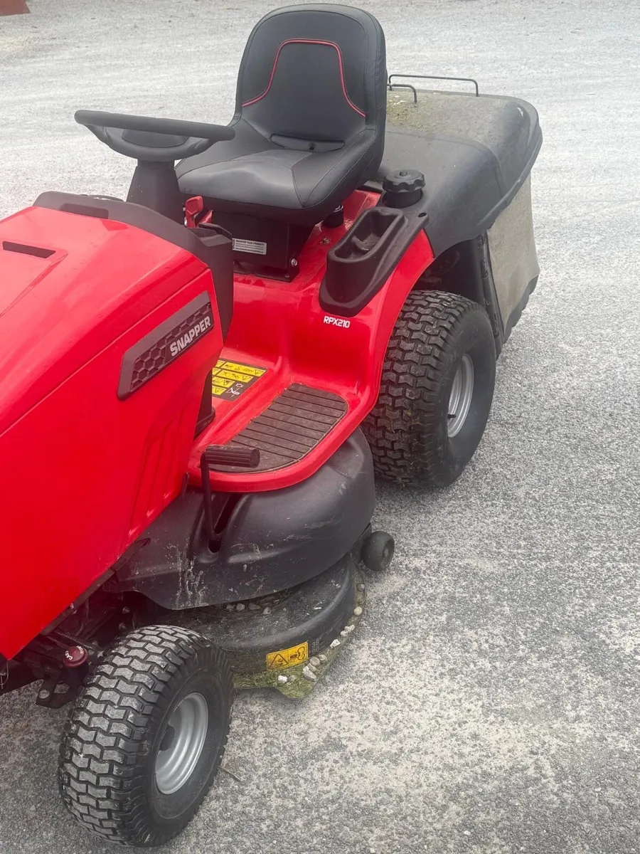 RPX210 Lawn Mower - Image 1