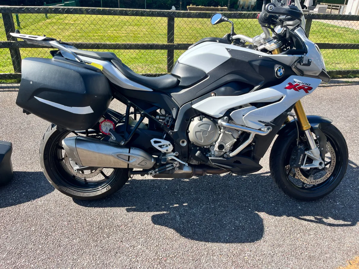 BMW S 1000 XR 2015 - Image 1