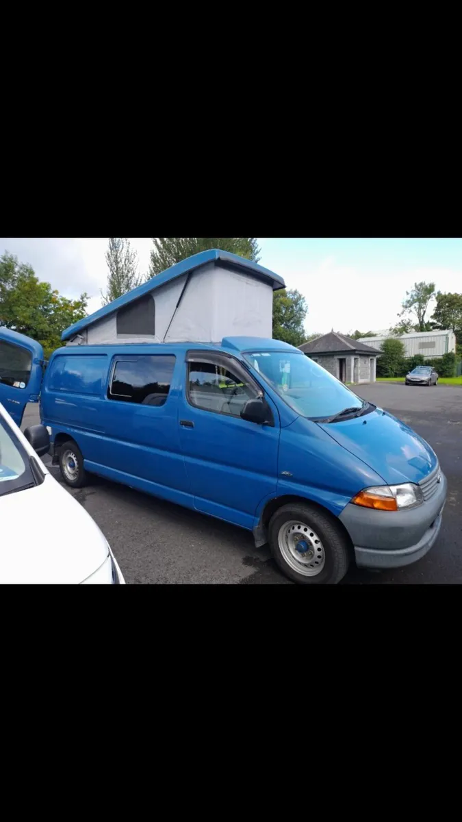 Hiace Camper - Image 1