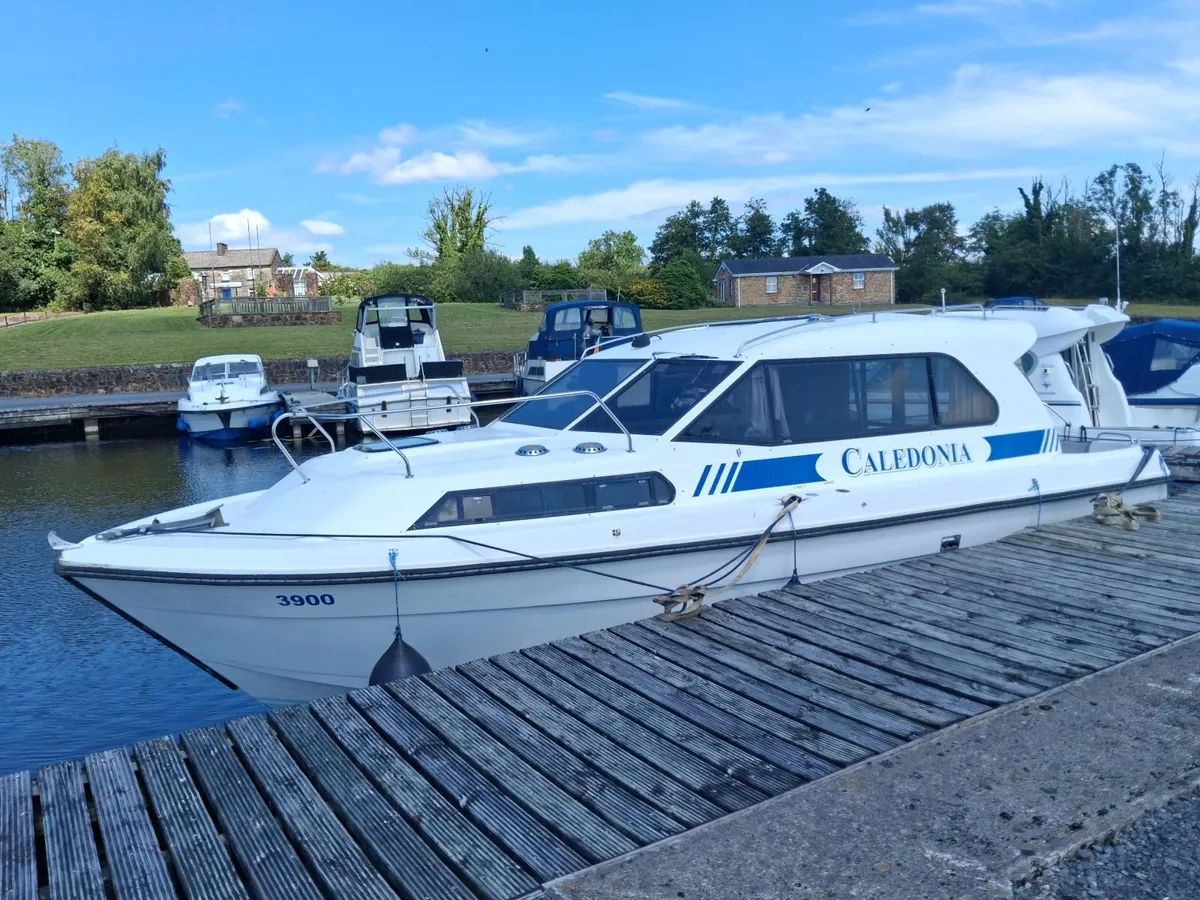 motor cruiser - Image 4