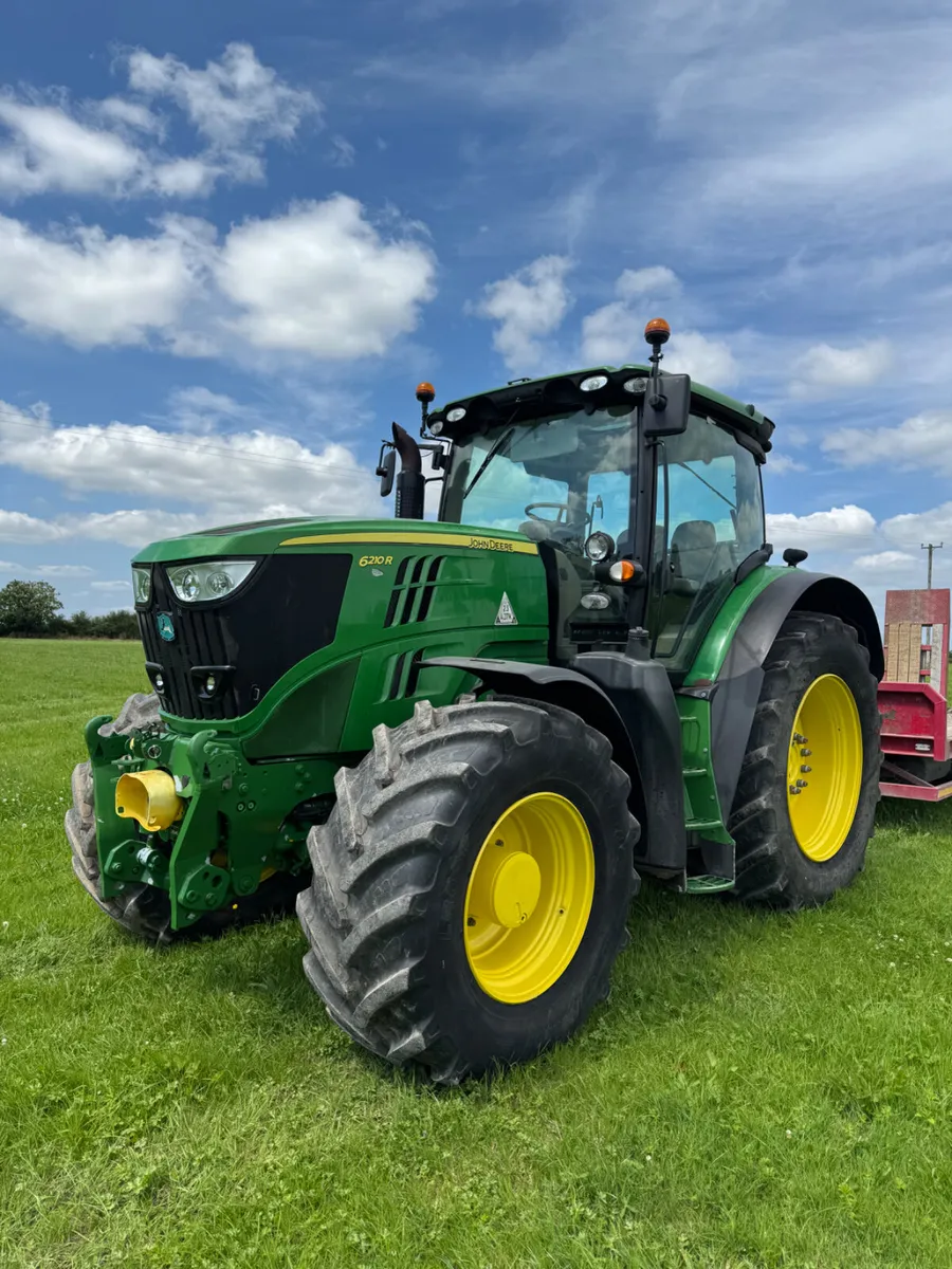 John Deere 6210R - Image 2