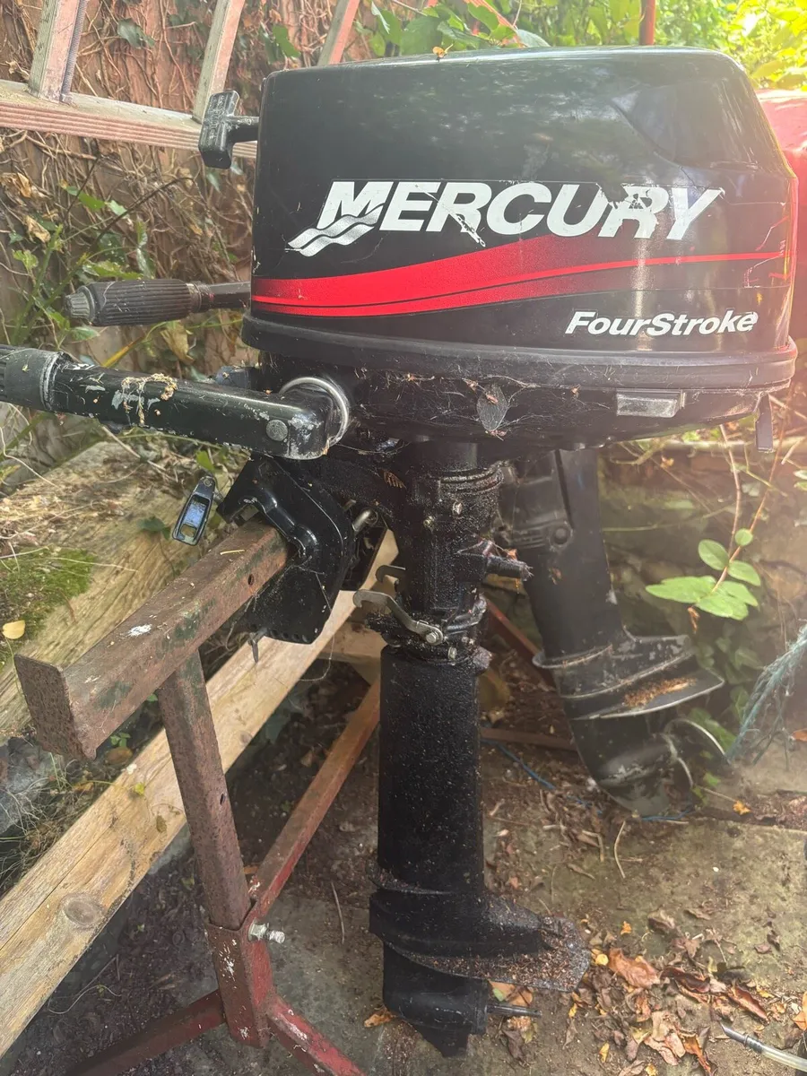 Mercury 5hp 4 stroke for parts - Image 1