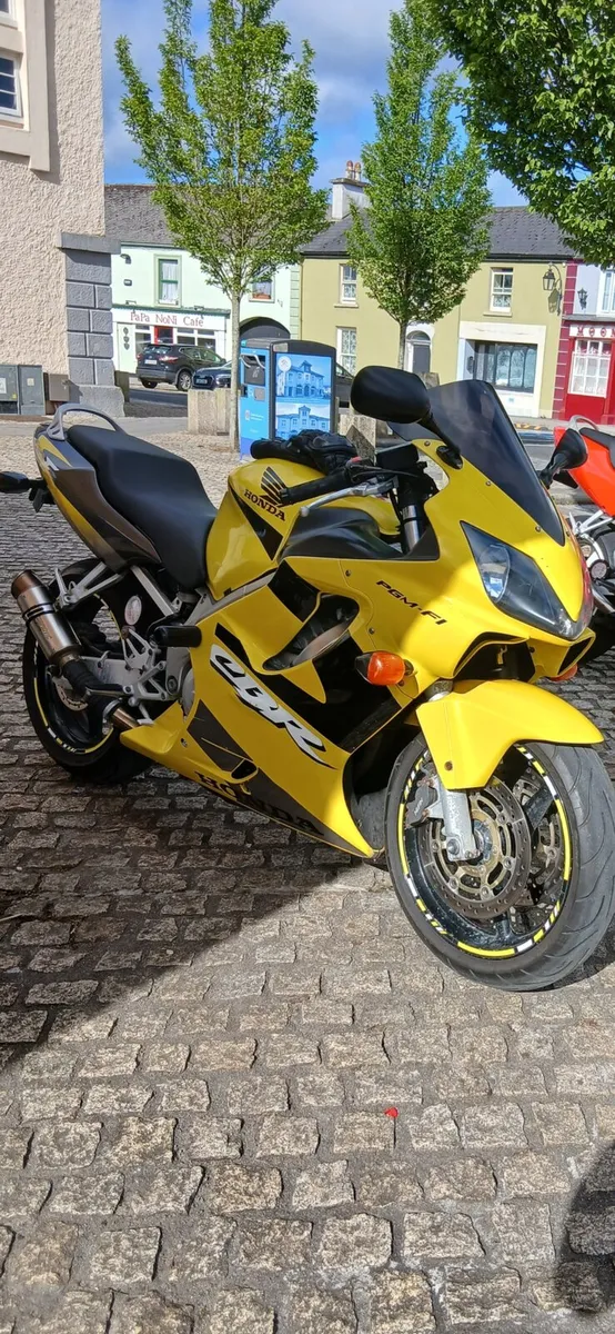 honda cbr600f4i - Image 2