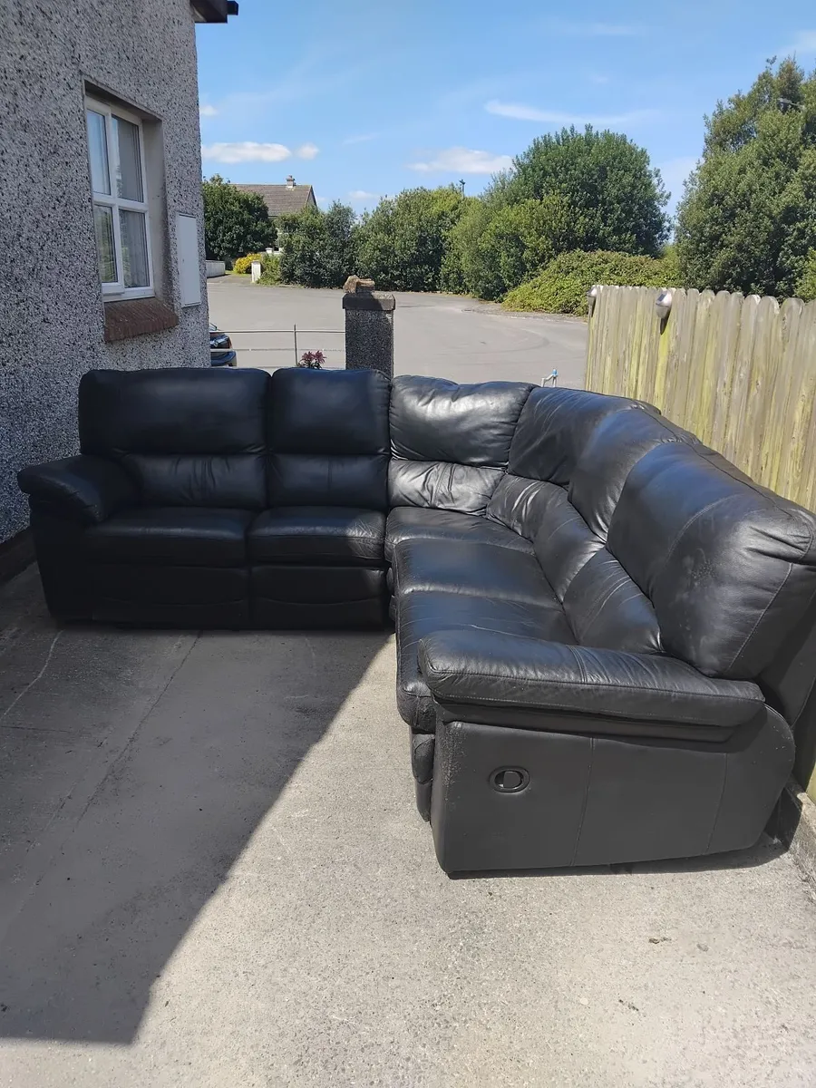 5 seater sofa - Image 3