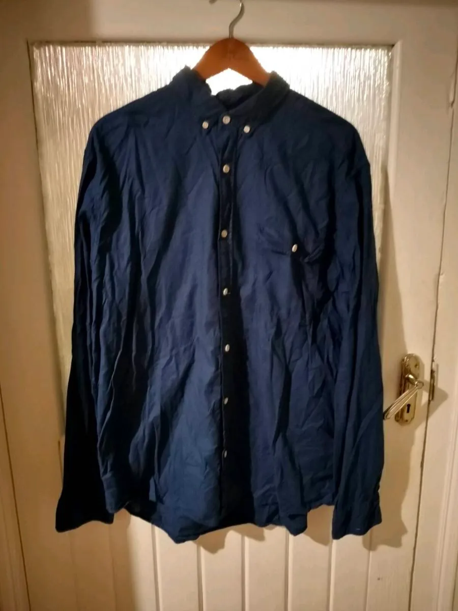 Men's Next Navy long sleeve shirt. Size xl, chest - Image 1
