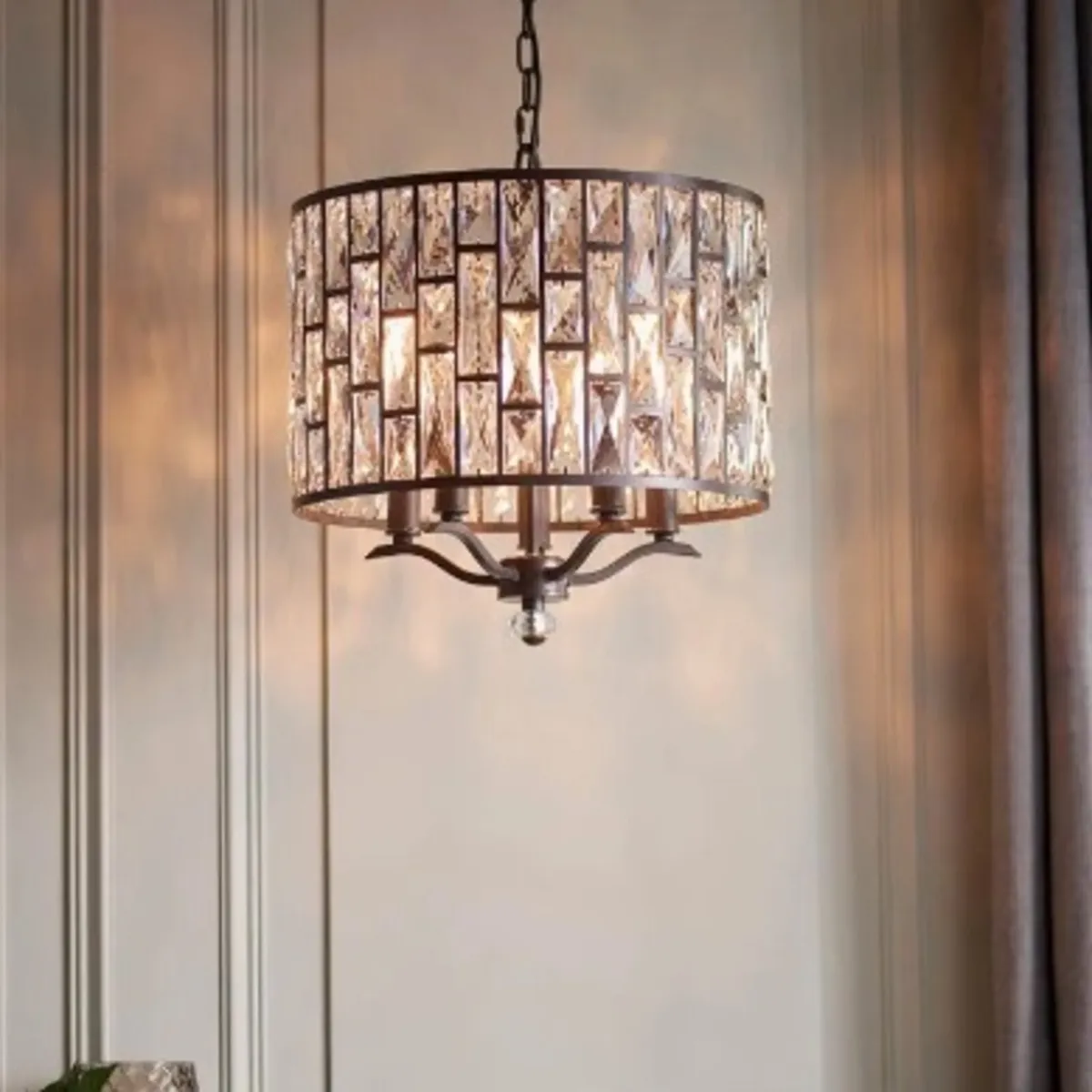Chandalier - Image 1