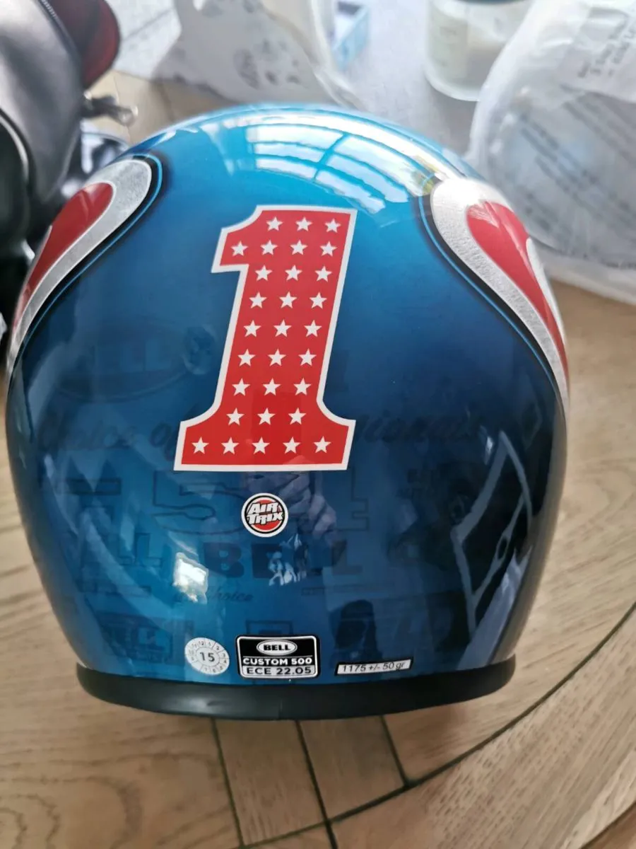 Bell custom 500 - Image 1