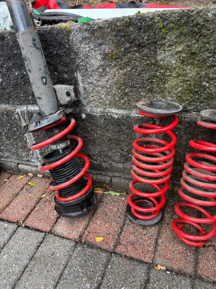 Mk7 Lowering Springs - Image 1