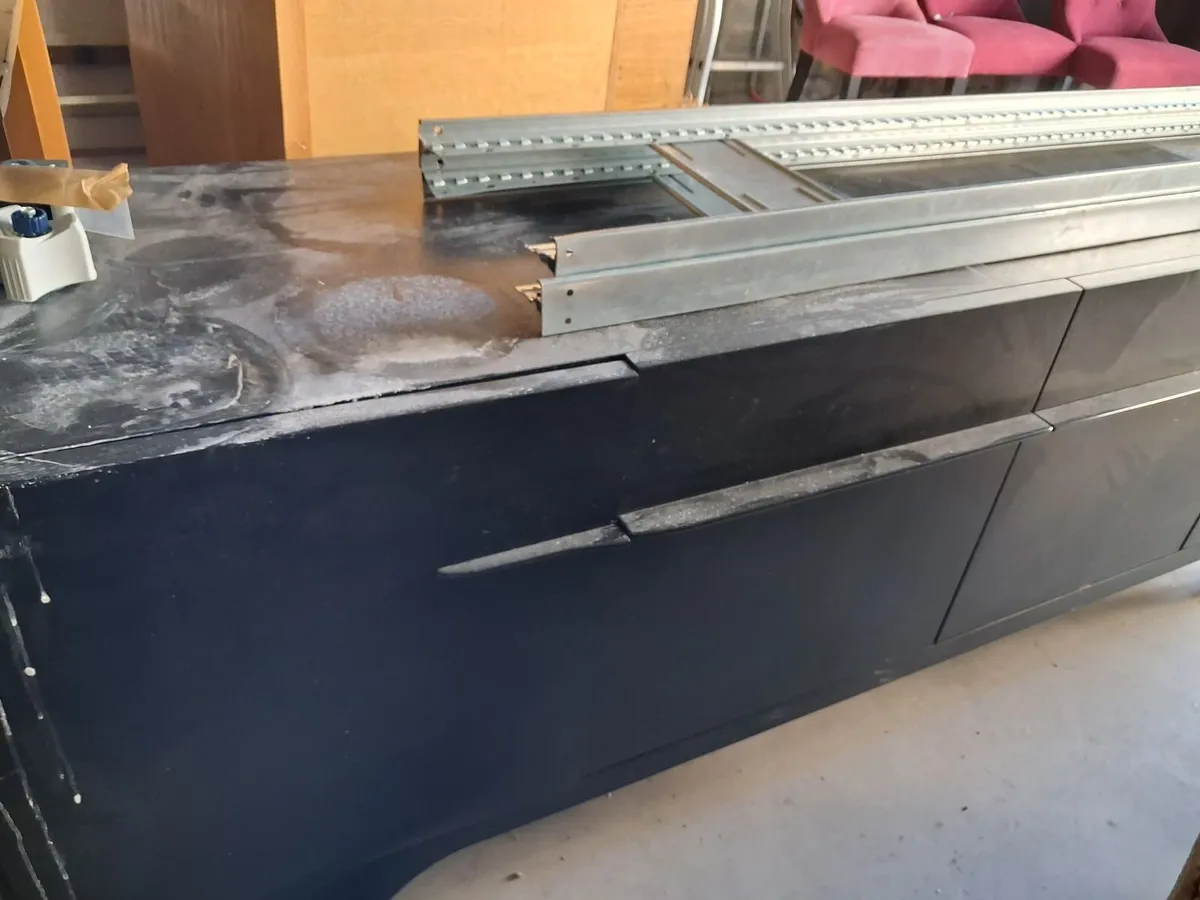 Online Offsite Furniture Auction - Image 1