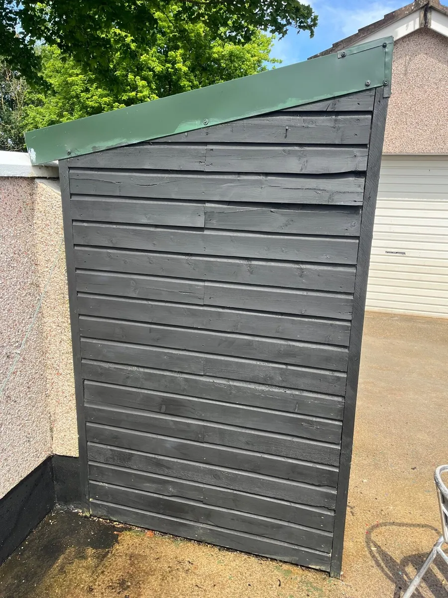 Dog shed/run - Image 2