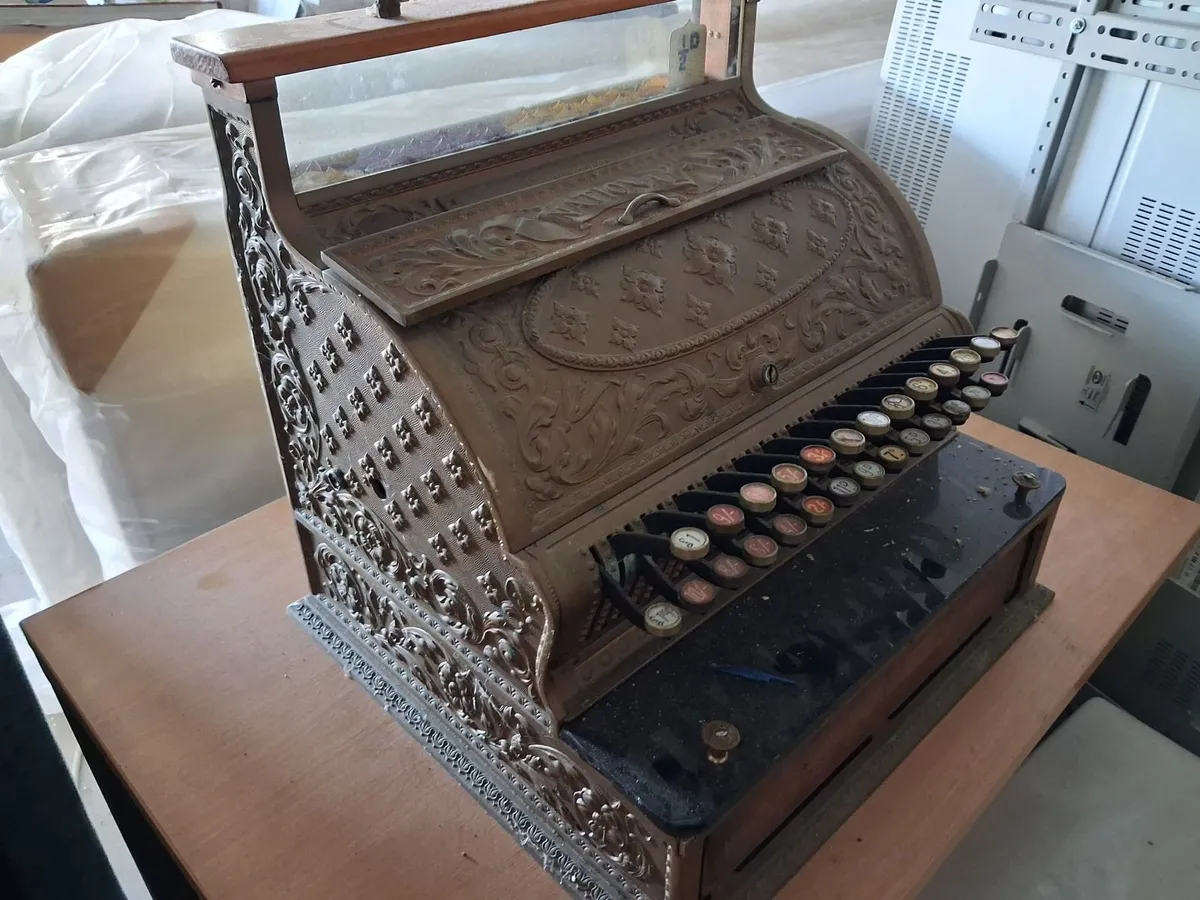 Online Offsite Furniture Auction - Image 2