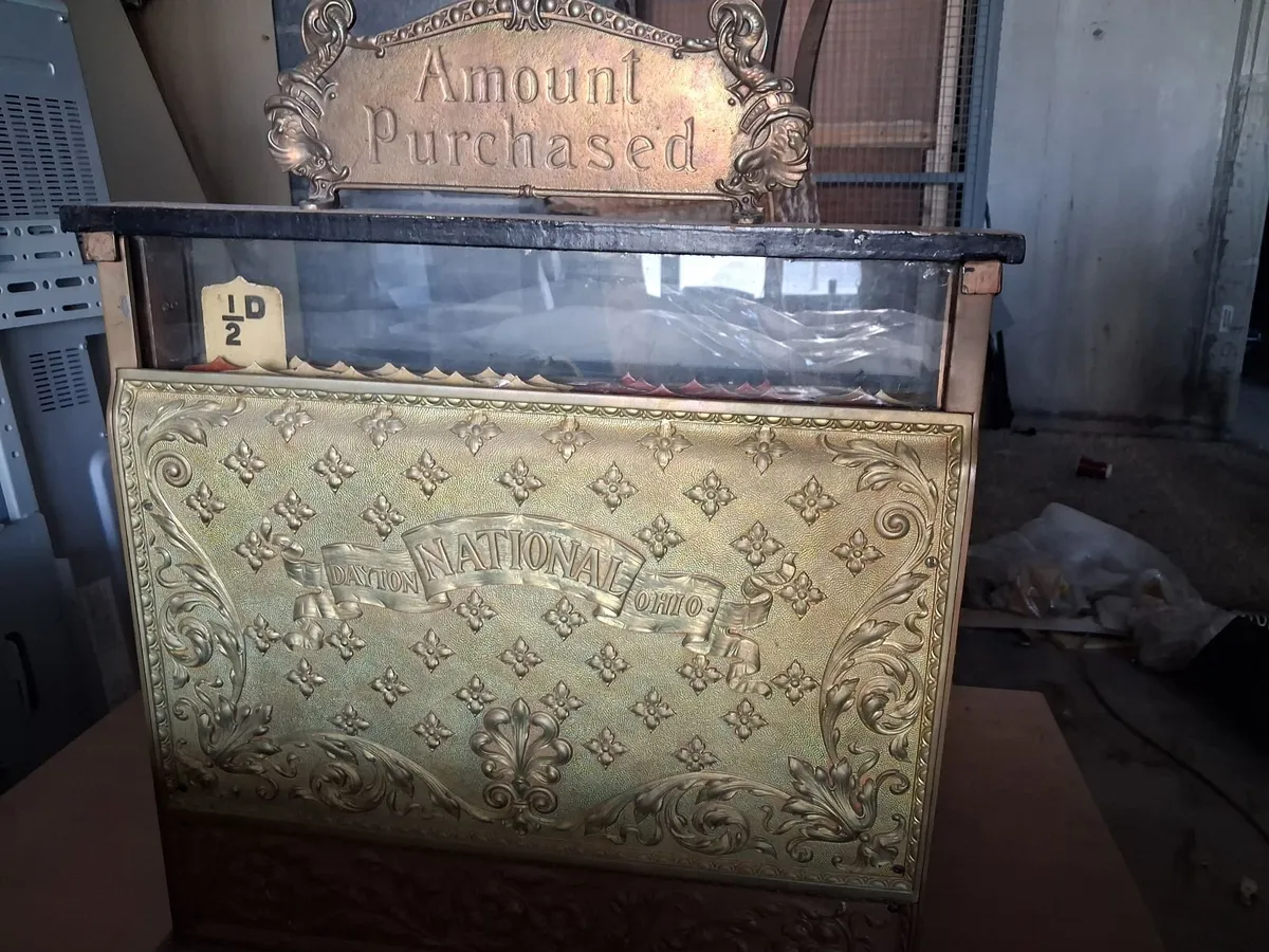 Online Offsite Furniture Auction - Image 4