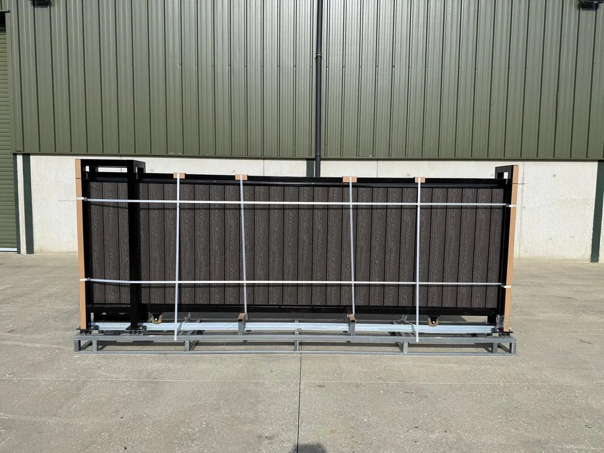 New 4m Electric Sliding Gate **Online Auction** - Image 1
