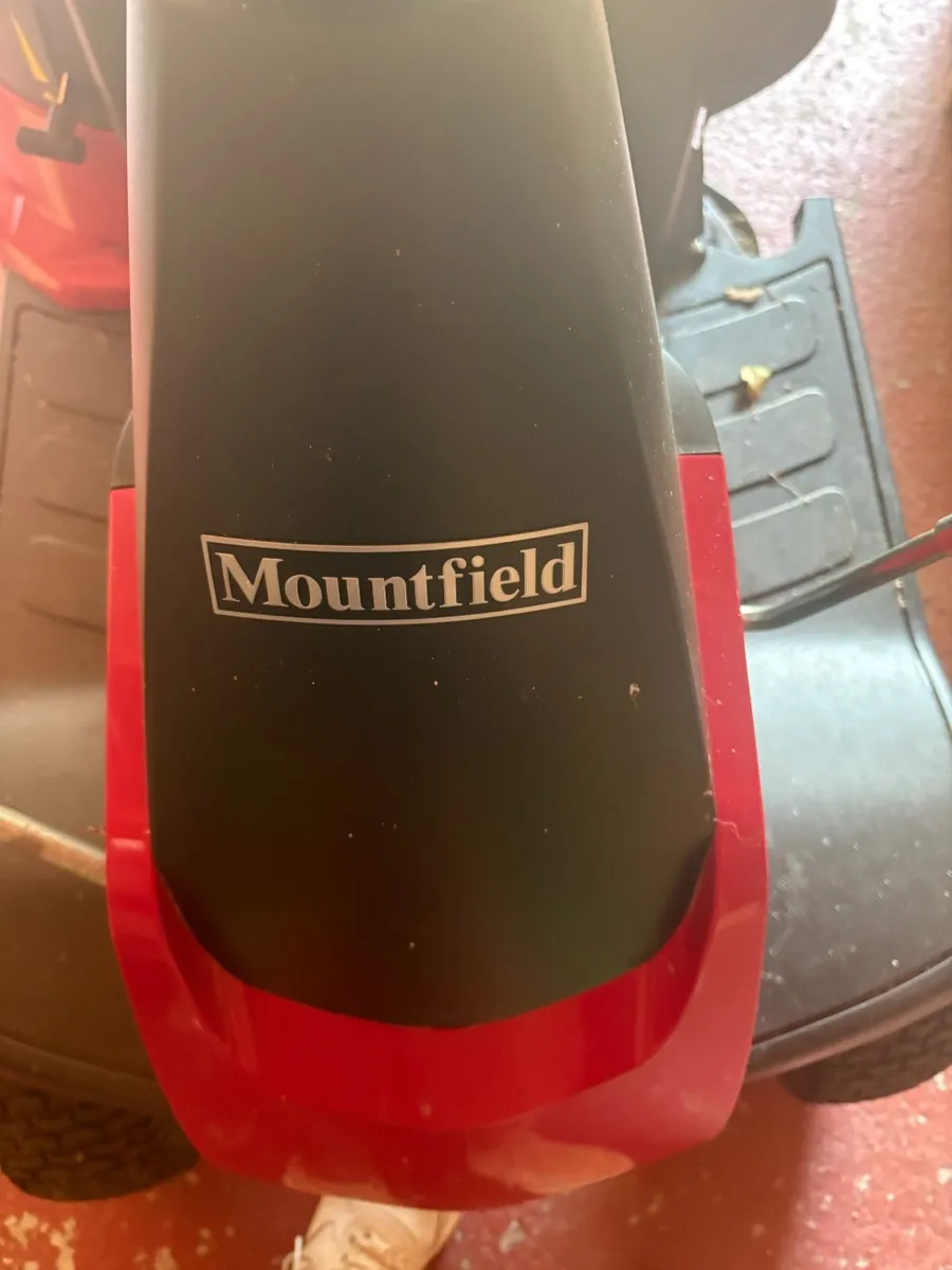 RIDE ON LAWNMOWER   827M   Mountfield - Image 4