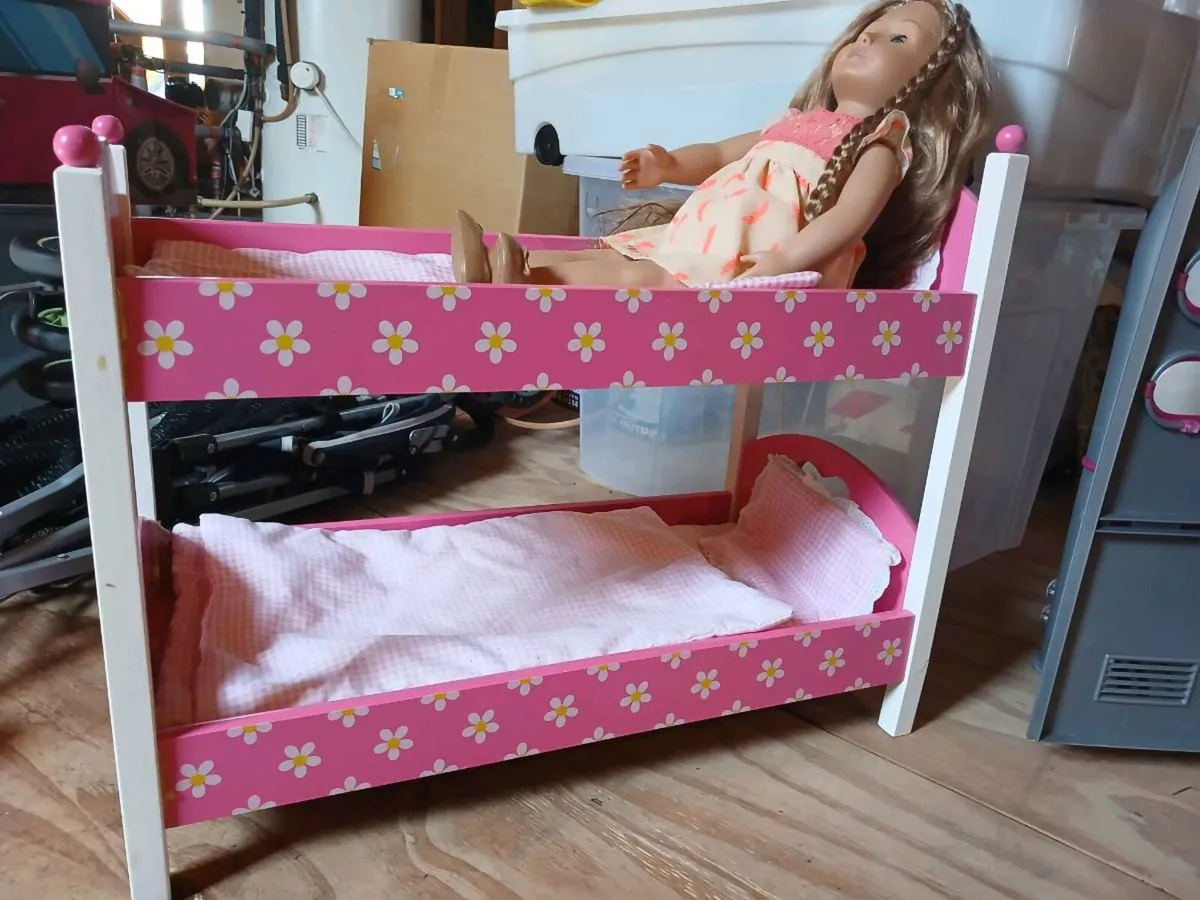 Our Generation Campervan - Image 3