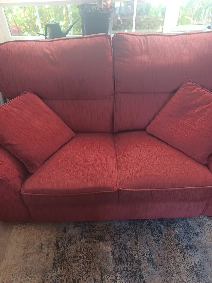 3 seater sofa and 2 seater sofa - Image 3