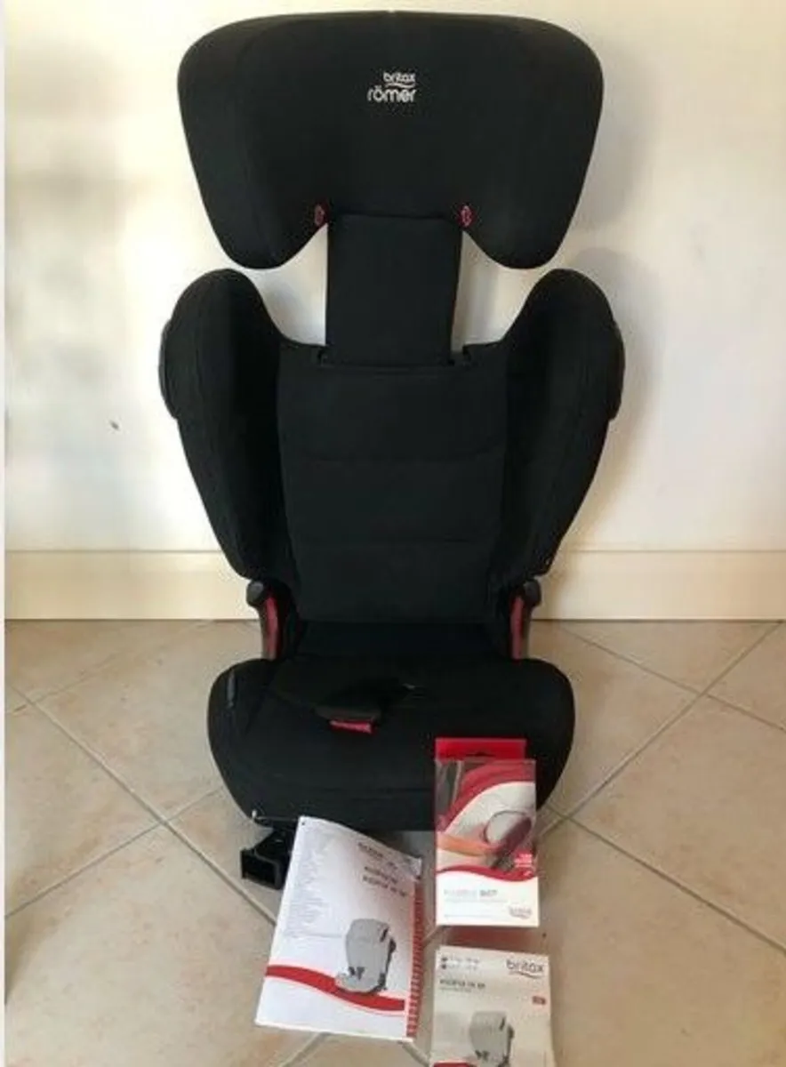 Britax Romer Kidsfix III Car Seat - Image 1