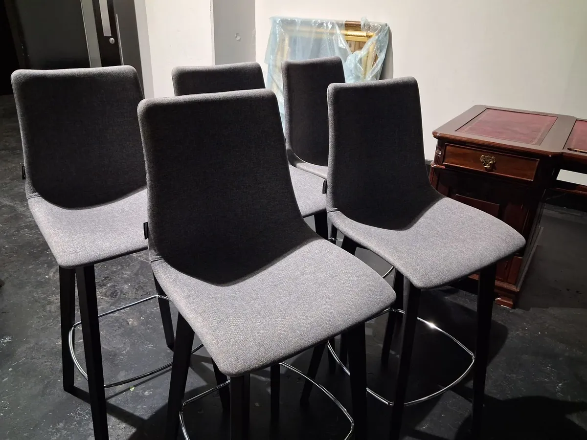 Online Offsite Office Furniture Auction - Image 4
