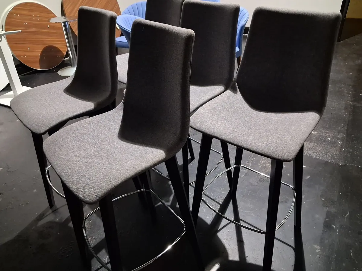 Online Offsite Office Furniture Auction - Image 3