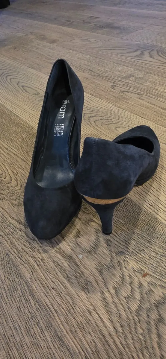 Shoes - Image 1