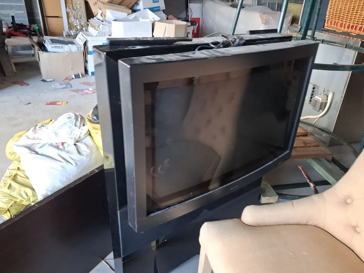 Online Offsite Office Furniture Auction - Image 4