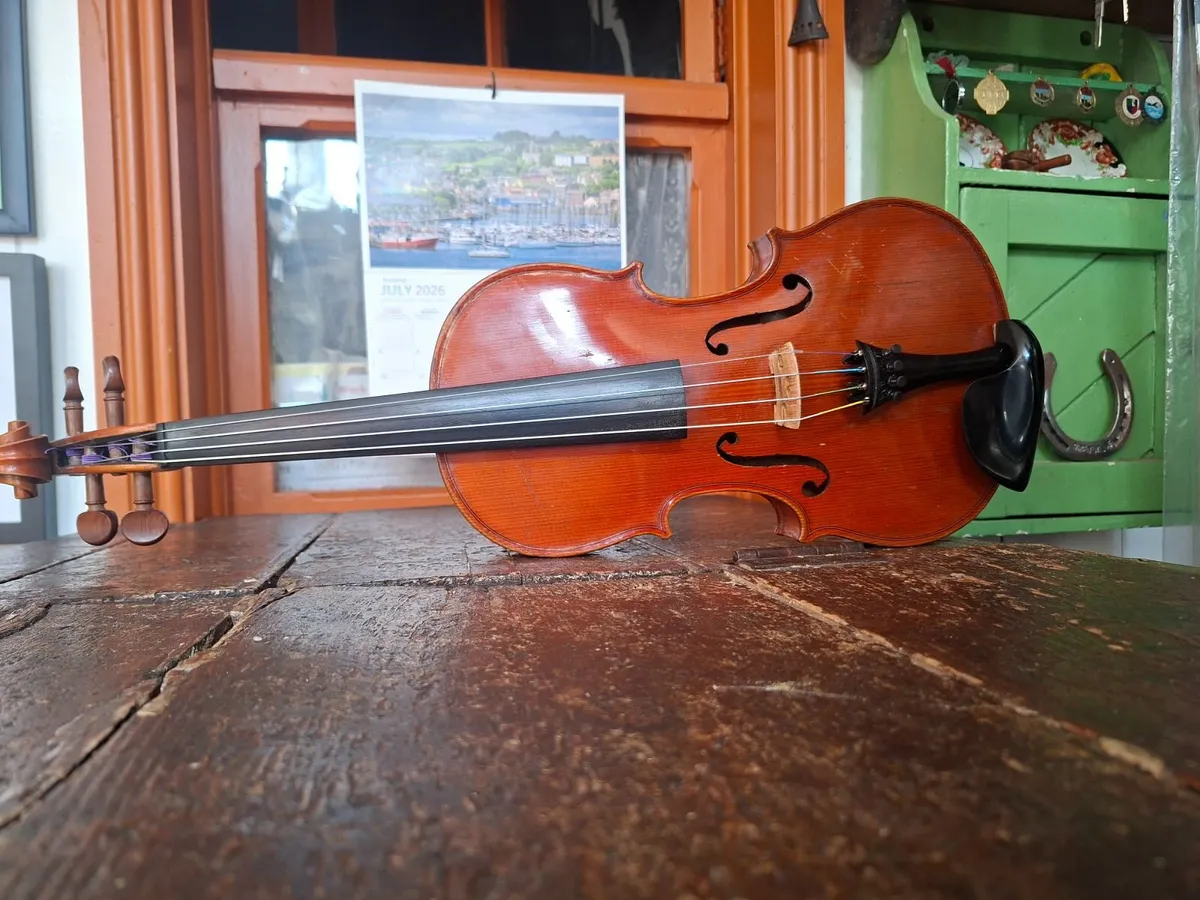 Violin Full size. - Image 4