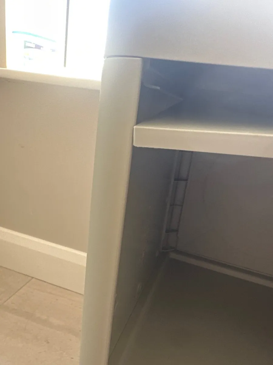 Storage cabinet - Image 3