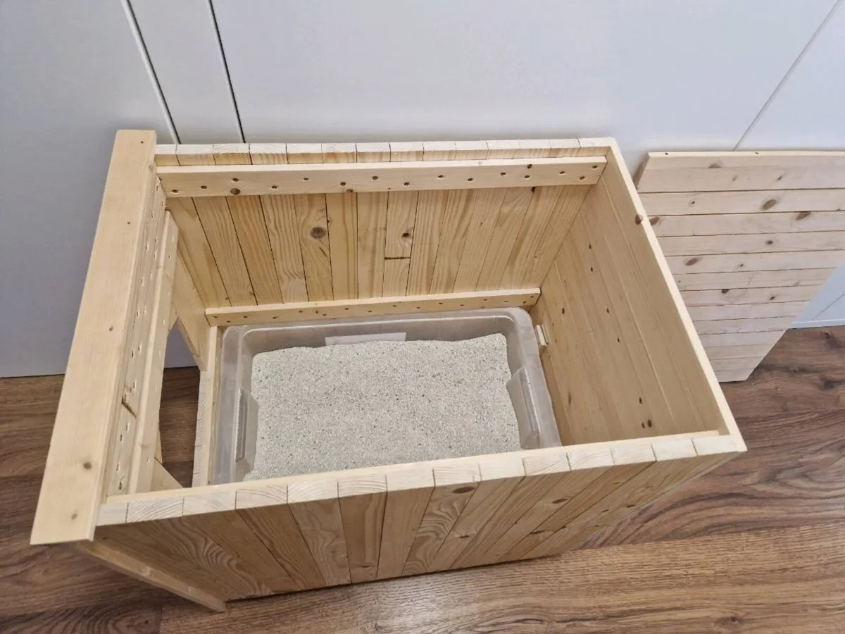 Cat Litter Box - real wood - Image 3