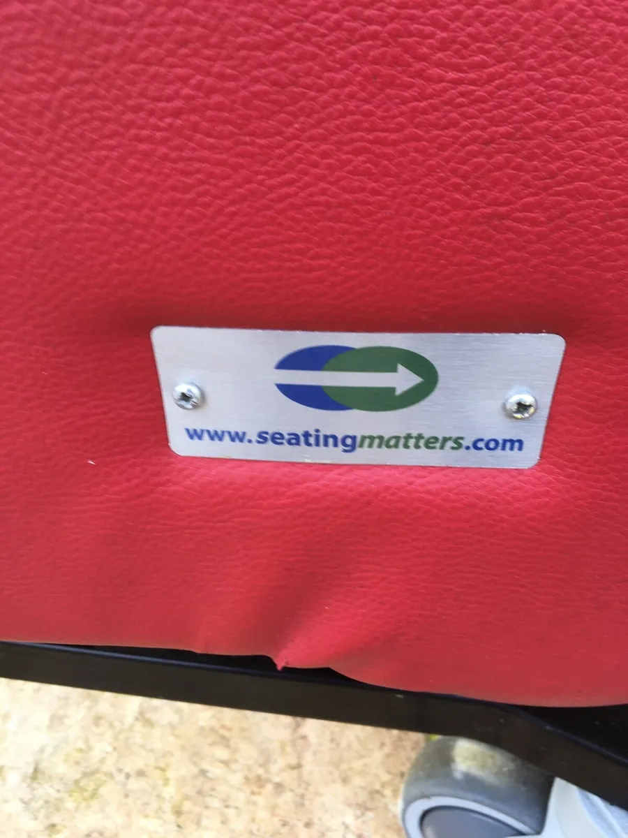 Orthopaedic medical mobile chair - Image 4