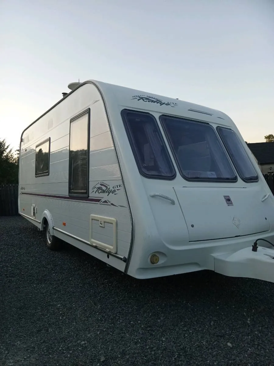 Caravan - Image 4