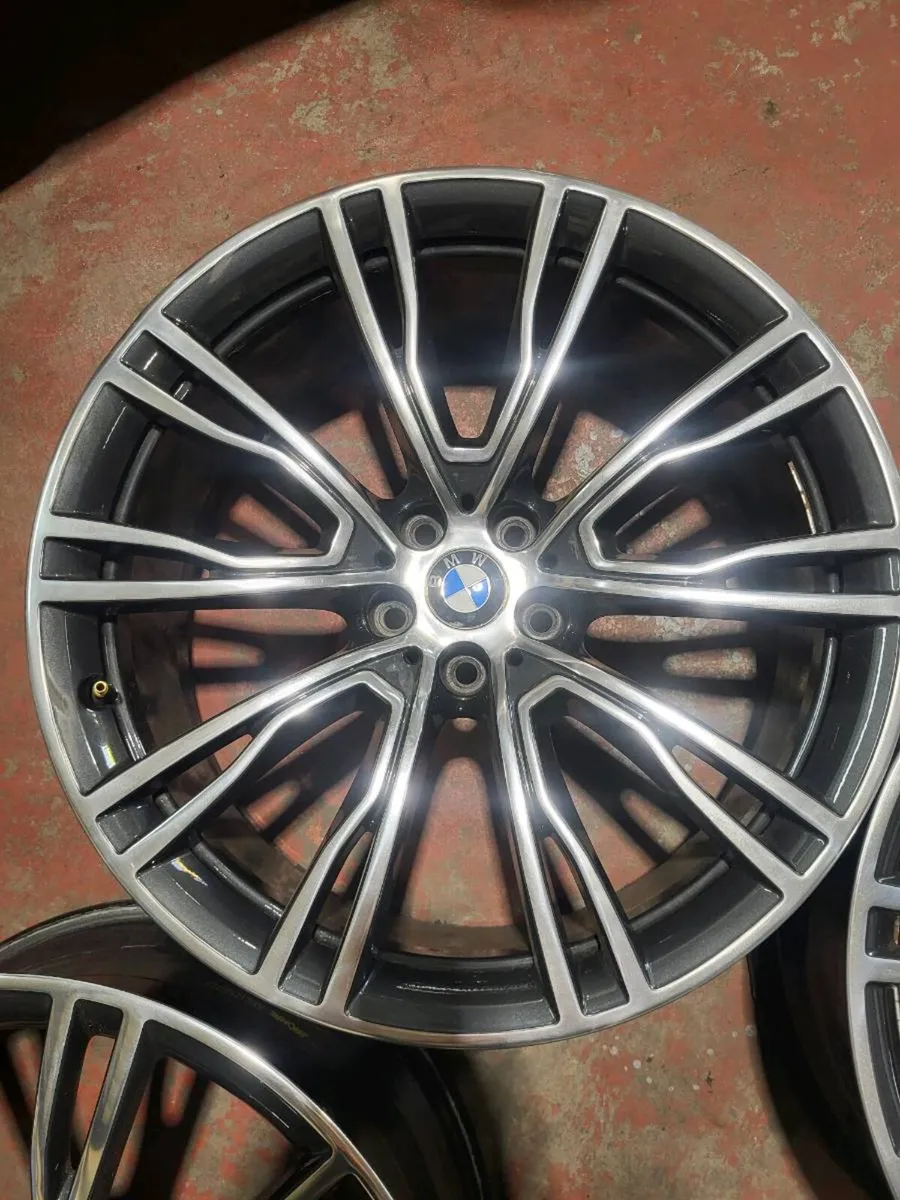 Bmw  R21 style 669m genuine alloys - Image 4