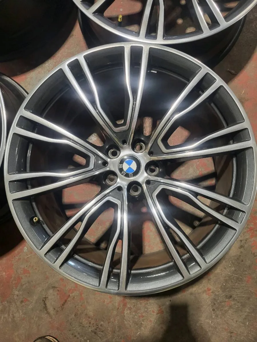 Bmw  R21 style 669m genuine alloys - Image 2