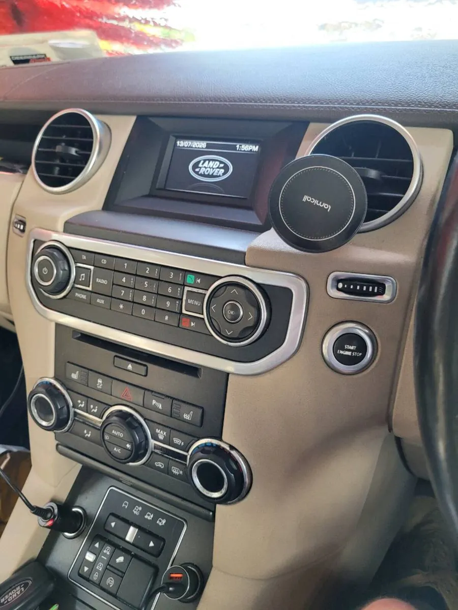 Land Rover Discovery - Image 2