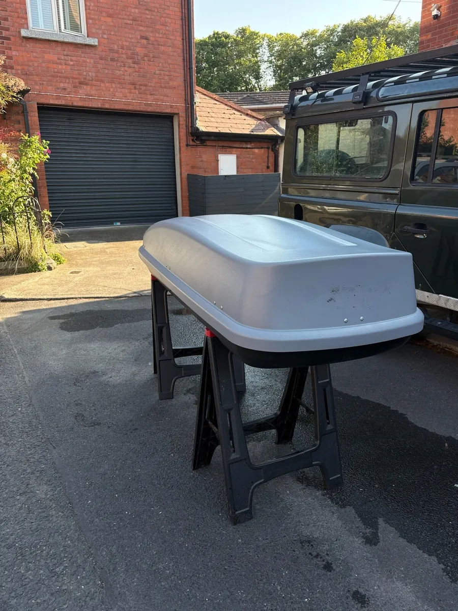 Roof Box 420L- Grey - Image 2