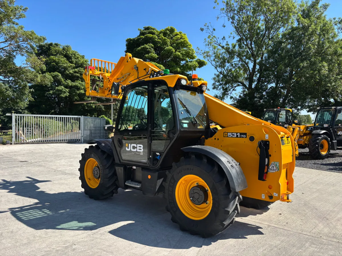2021 JCB 531-70      (1935 Hours) - Image 3
