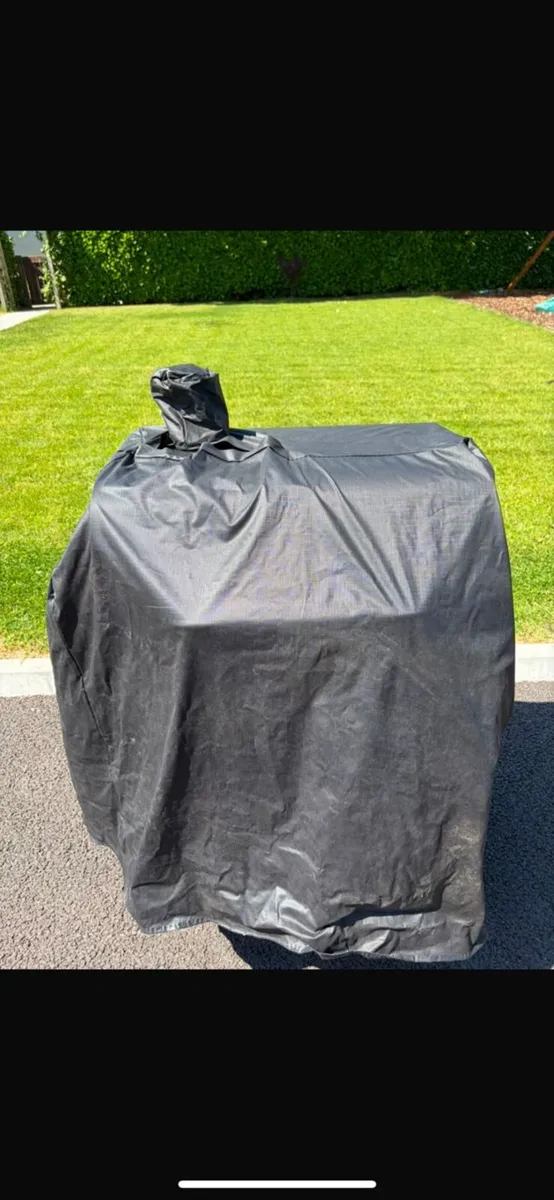 Charcoal BBQ with Cover & Charcoal - Used Once - Image 4