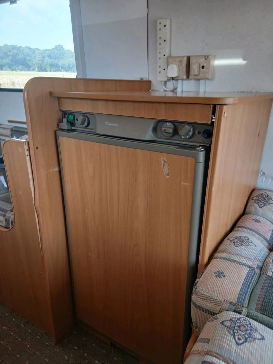 Carvan - Image 3
